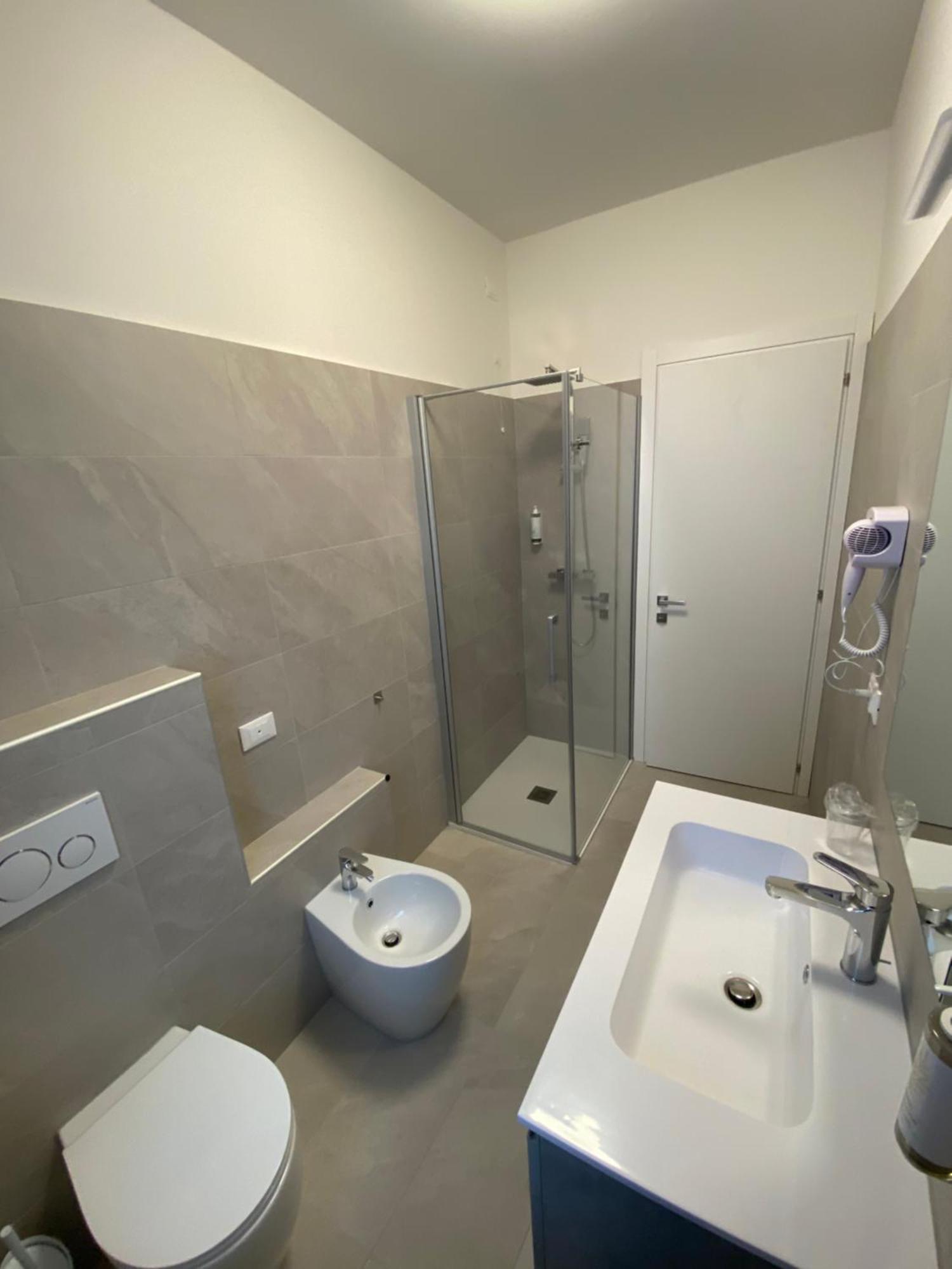 Affittacamere Cossetti Pordenone Exteriör bild